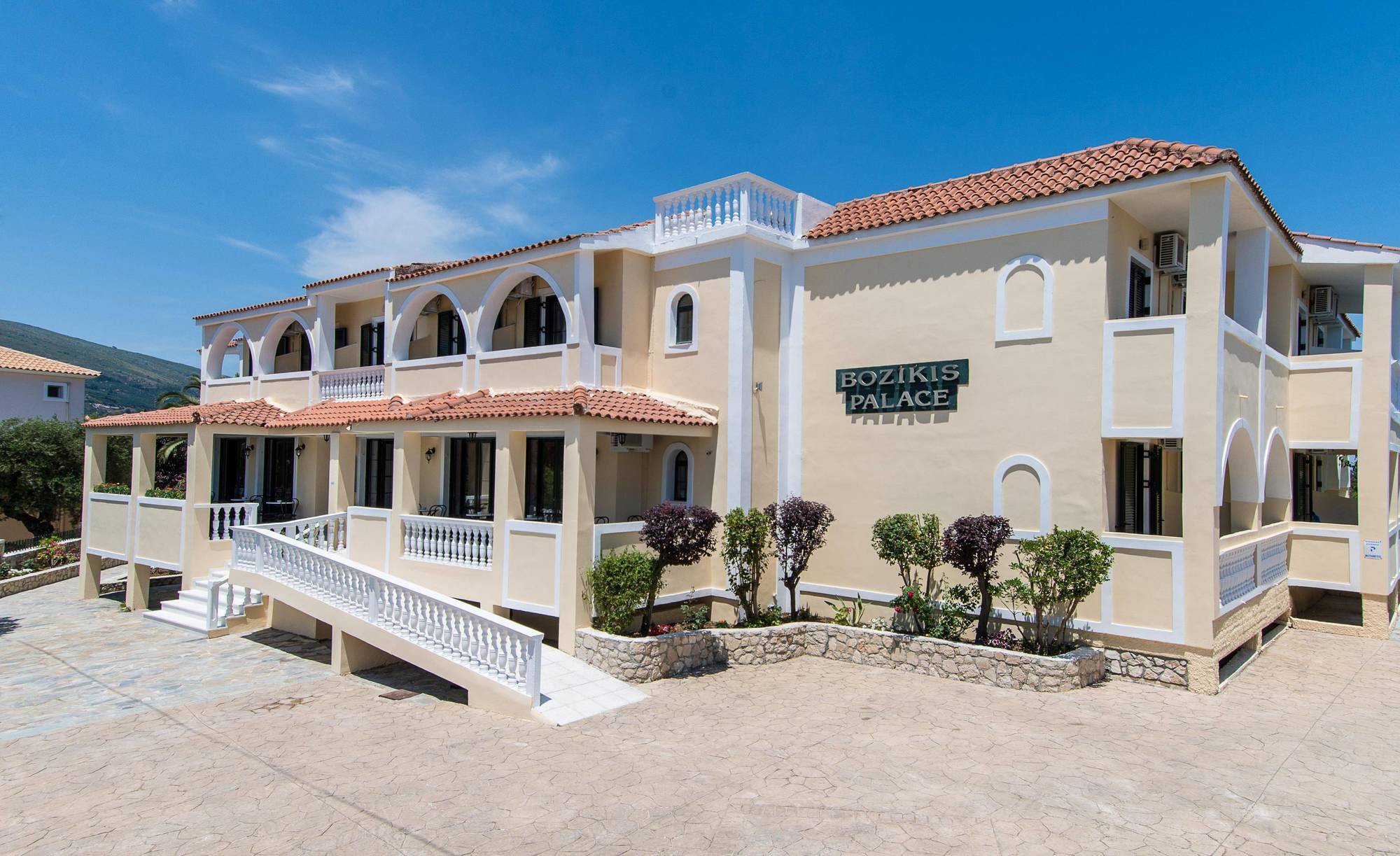 Hotel Bozikis Palace 2*
